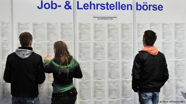 1 δισ. ευρώ για την ανεργία των νέων